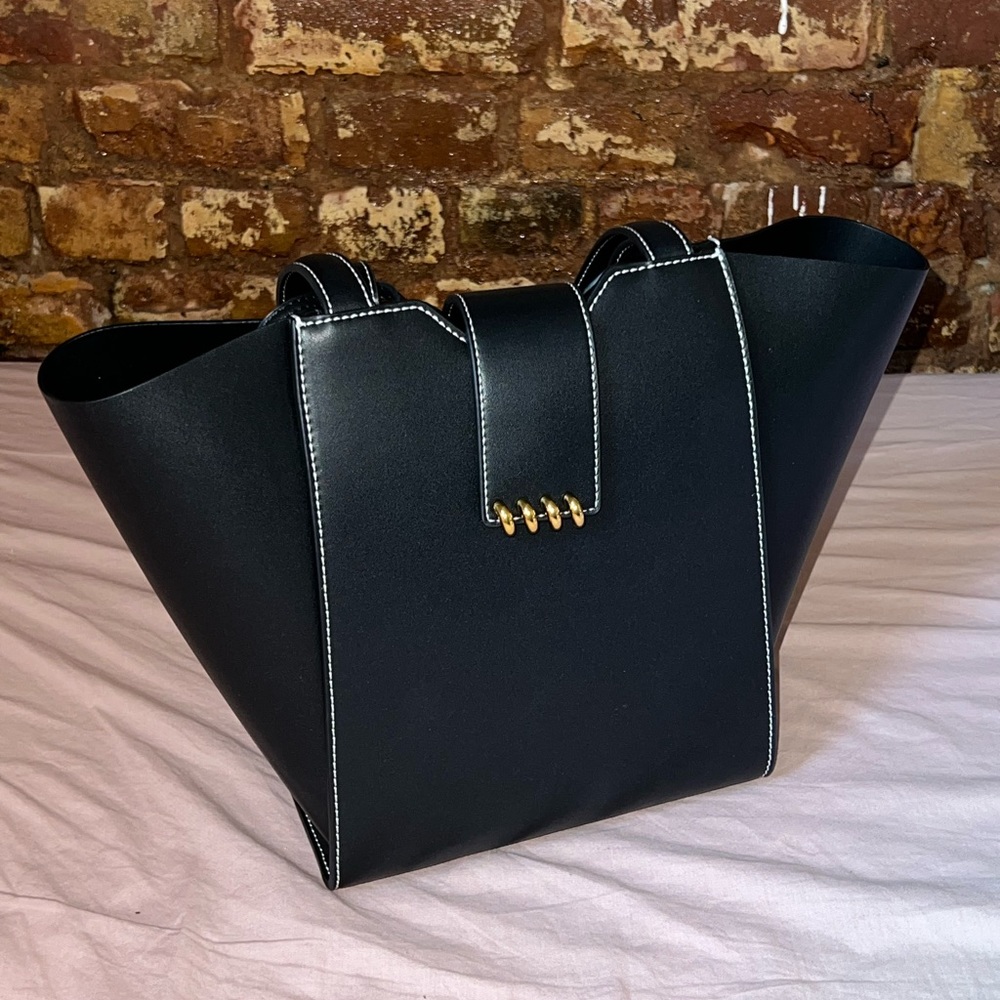 Charles and Keith Black Tote bag